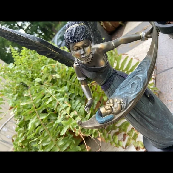 17”GUARDIAN ANGEL W/BABY IN CANOPY - Picture 3 of 3